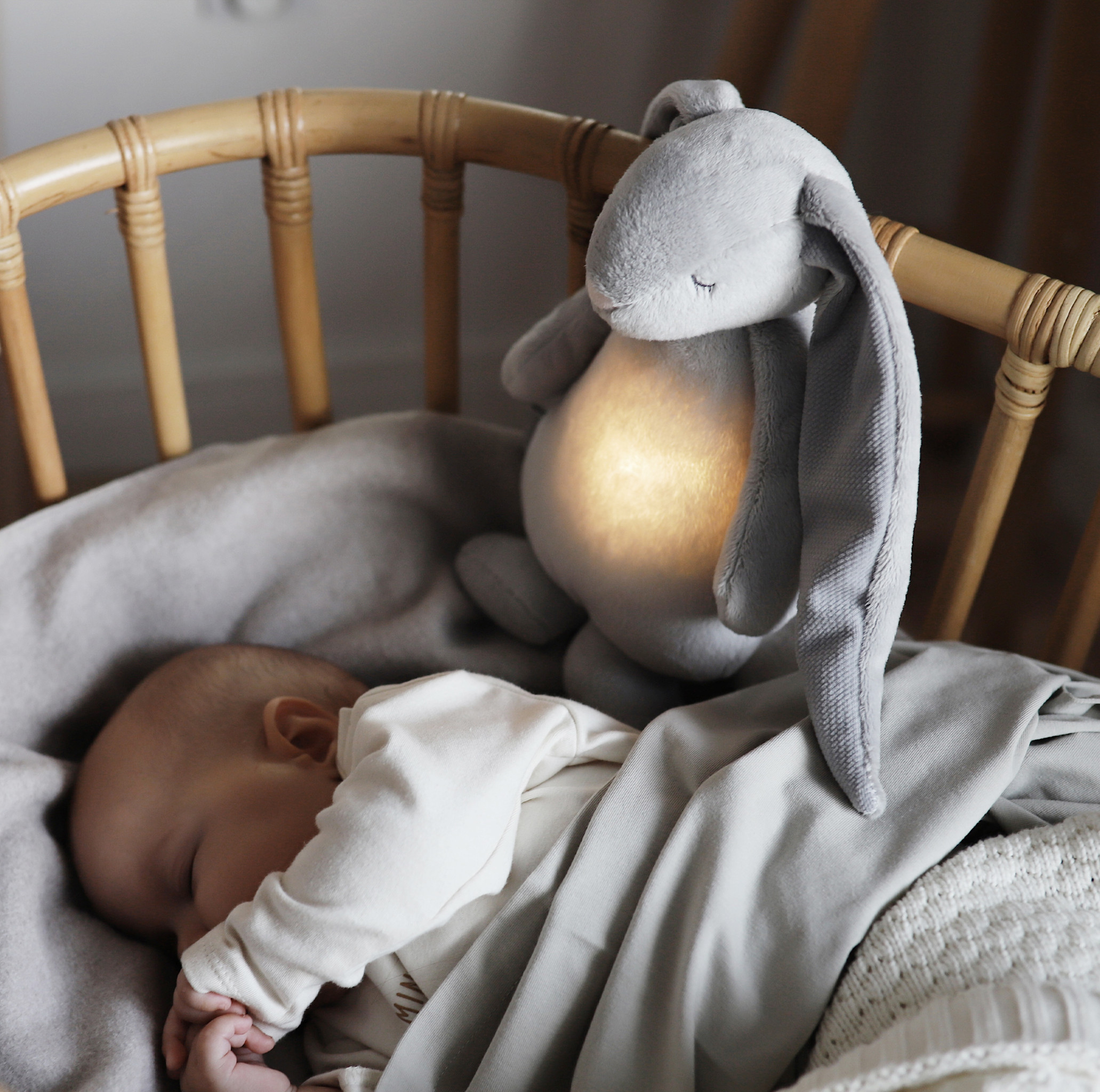 Afbeelding Moonie konijn met licht en geluid I Silver
